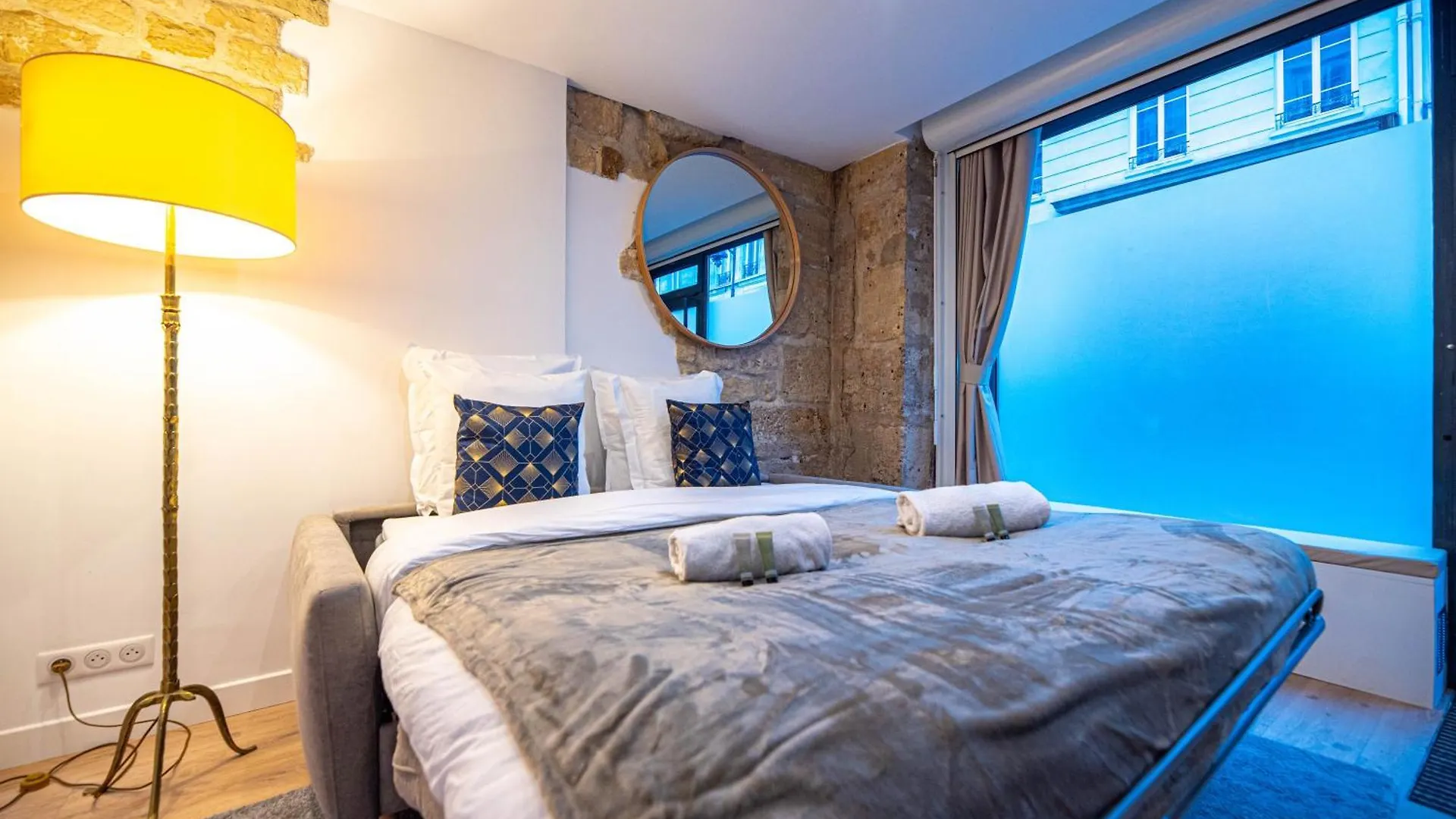 Beautiful Apartment In Saint Germain باريس فرنسا